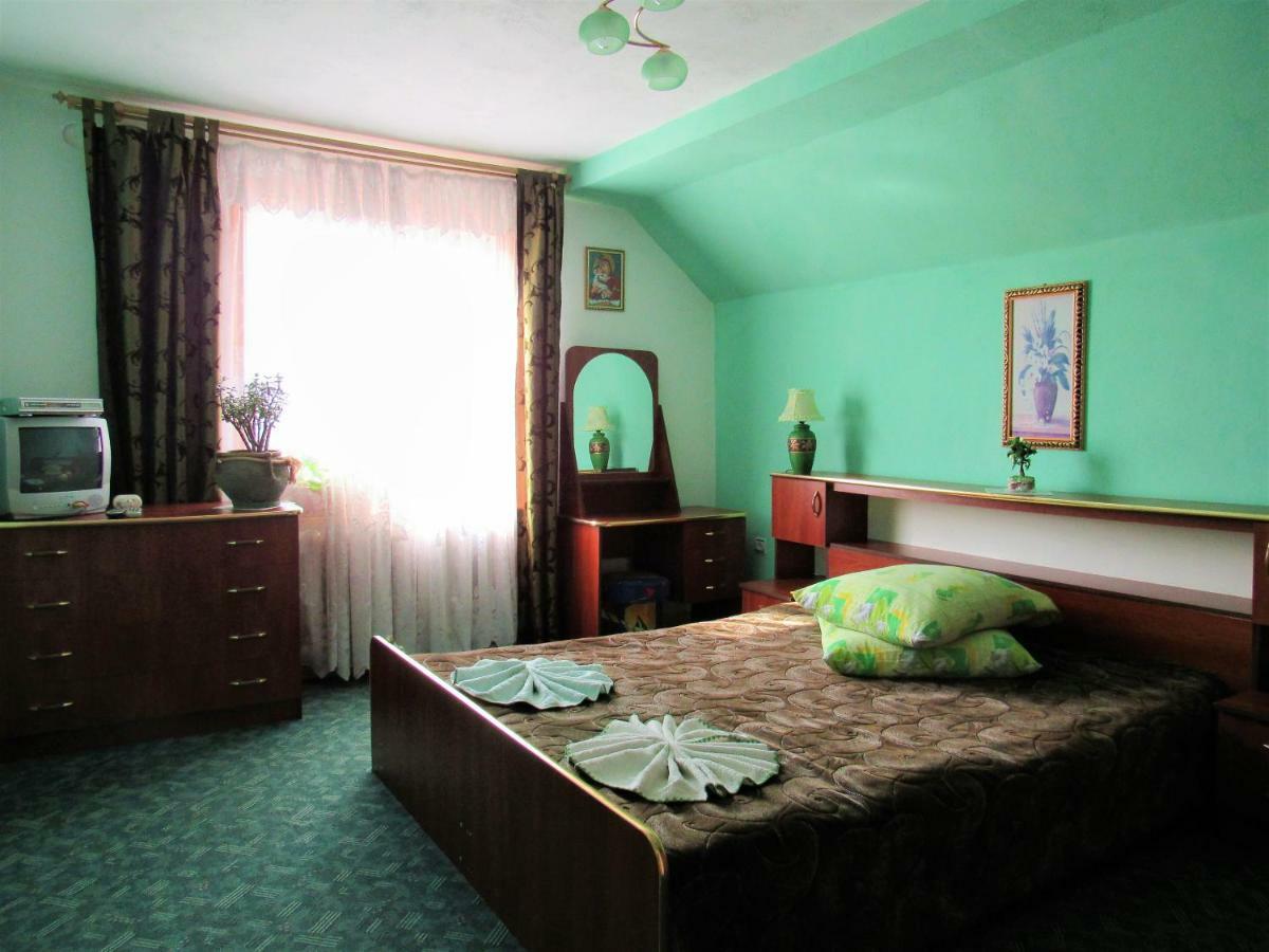 Отель Відпочинок у Пронів Славское Экстерьер фото